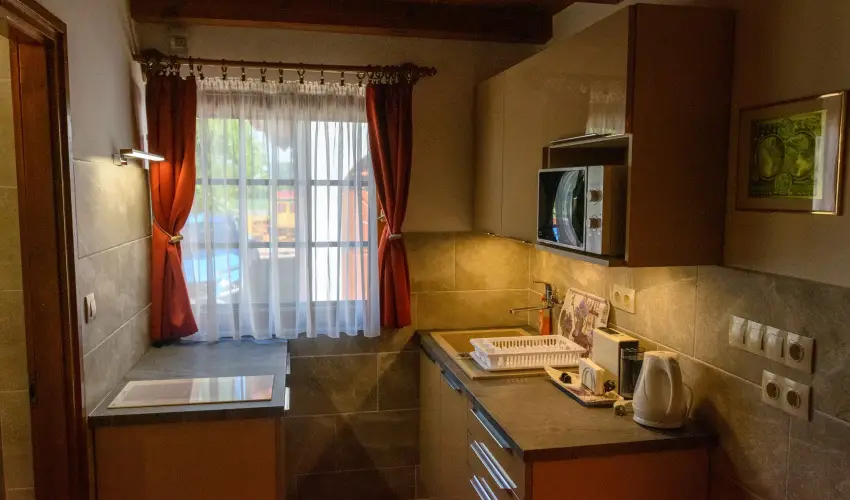 Huszr Vendghz rvnyes