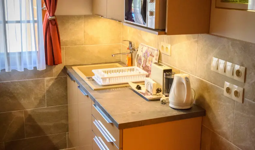 Huszr Vendghz rvnyes