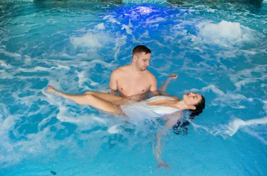 K�t Korona Konferencia & Wellness Hotel, Balatonsz�rsz�, Balatonf�red - 12 km