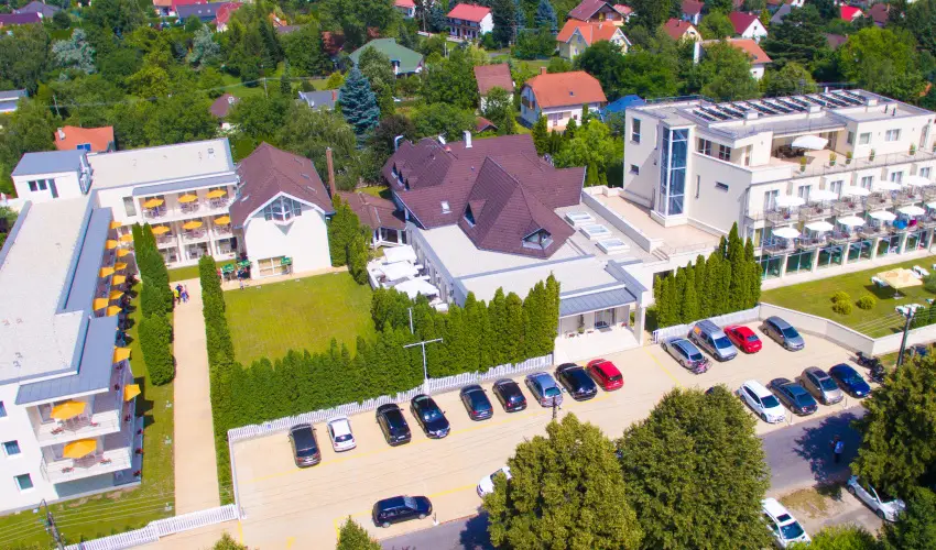 Kt Korona Konferencia & Wellness Hotel Balatonszrsz