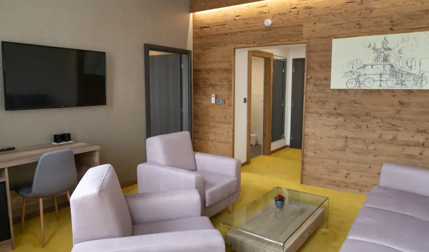 Kristly Hotel Konferencia & Wellness Ajka