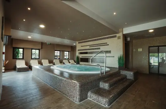 La Riva Hotel, Sifok, Balatonfred - 15 km