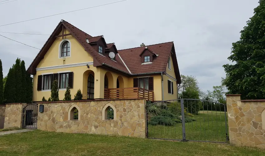 Márkói Vendégház Márkó