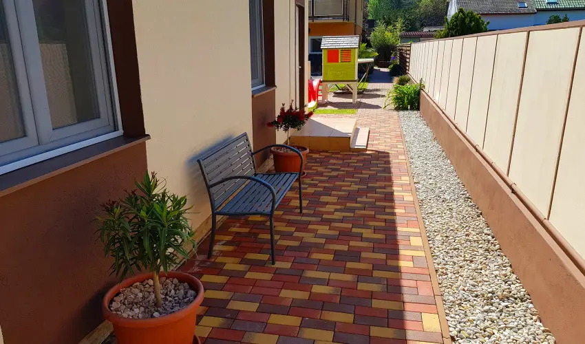 Napsug�r Villa A Si�fok