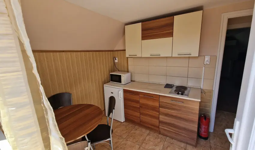 Napsug�r Villa A Si�fok