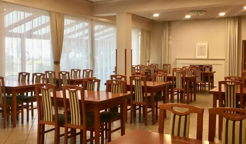 Nereus Park Hotel Balatonalmdi