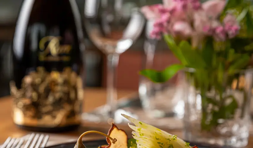 REED Luxury Hotel & Bistro Siófok