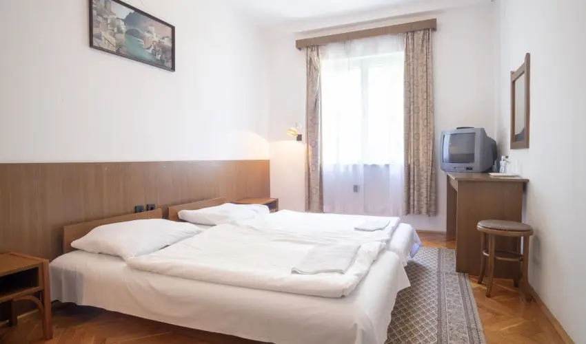 Sir�ly Hotel Balatonlelle