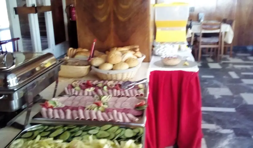 Sir�ly Hotel Balatonlelle