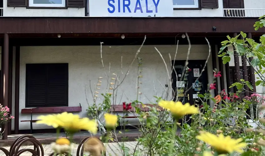 Sir�ly Hotel Balatonlelle