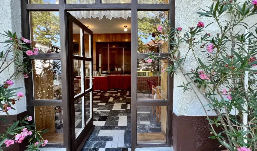 Sir�ly Hotel Balatonlelle