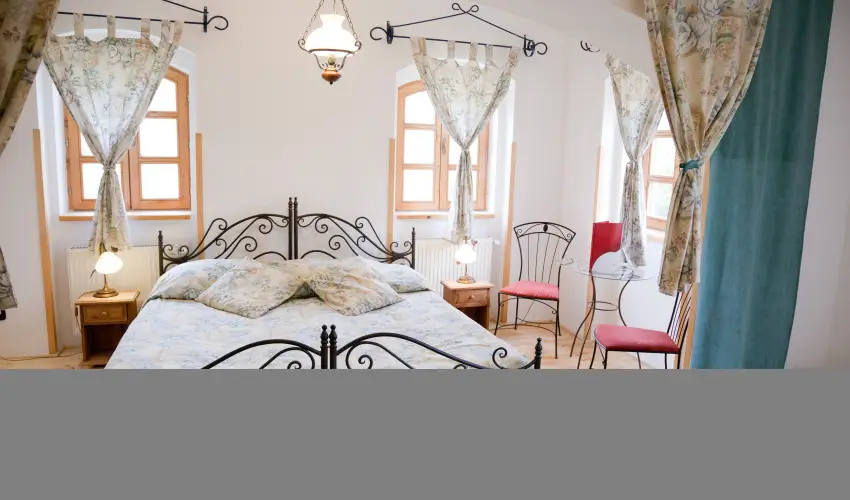 Somogy Kertje dlfalu s tterem Bonnya