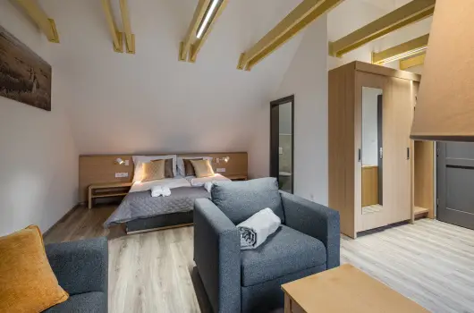 Stadium Home Panzi, Barnag, Balatonfred - 13 km