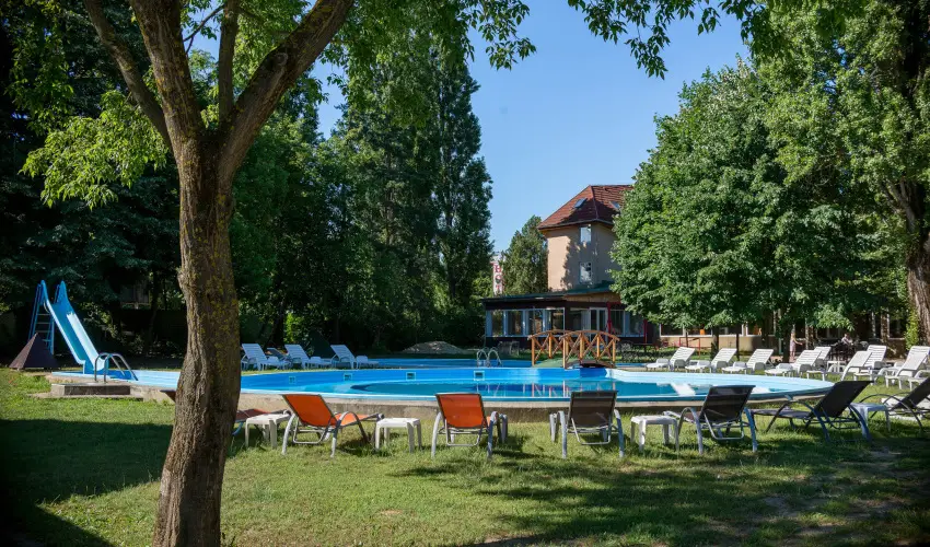 Wellness Hotel Szindbád  Balatonszemes