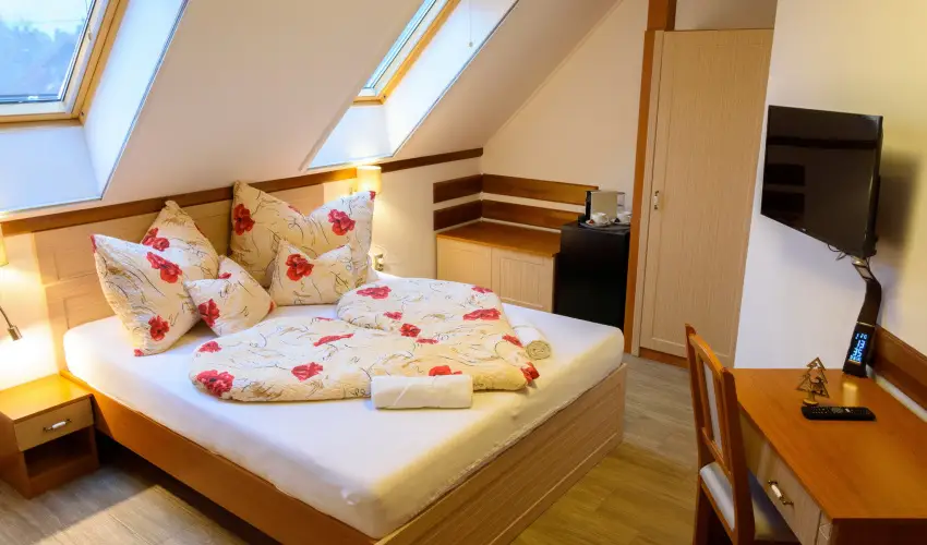 Tulipn Vendghz rvnyes