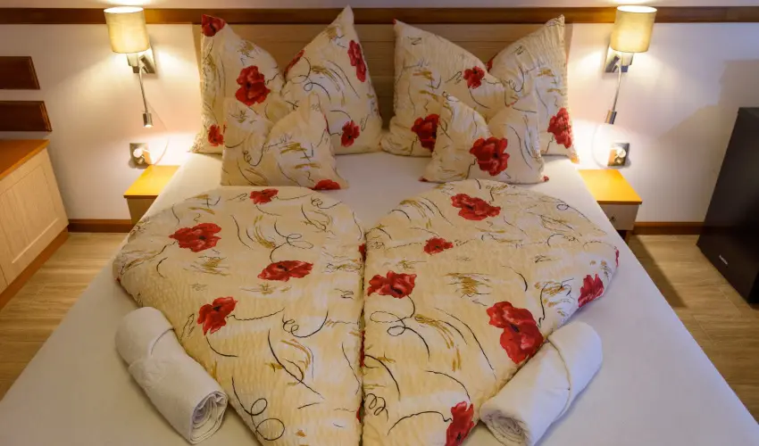 Tulipn Vendghz rvnyes