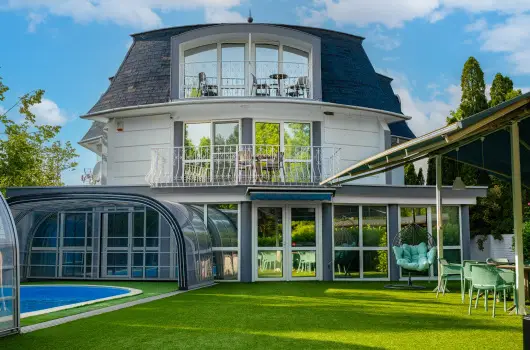 Villa MyLake, Zamrdi, Balatonfred - 9 km