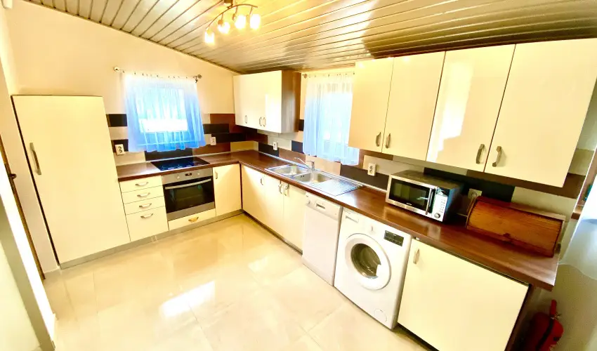 Villa 55 & Pool Sifok