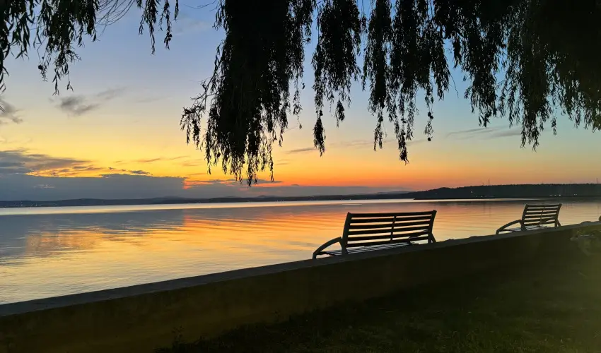 Vil�gos Hotel Balatonvil�gos