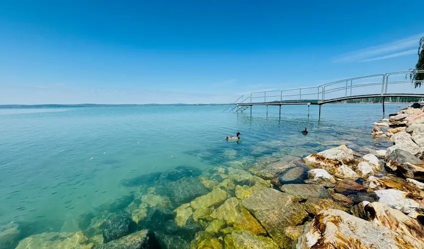 Vil�gos Hotel Balatonvil�gos