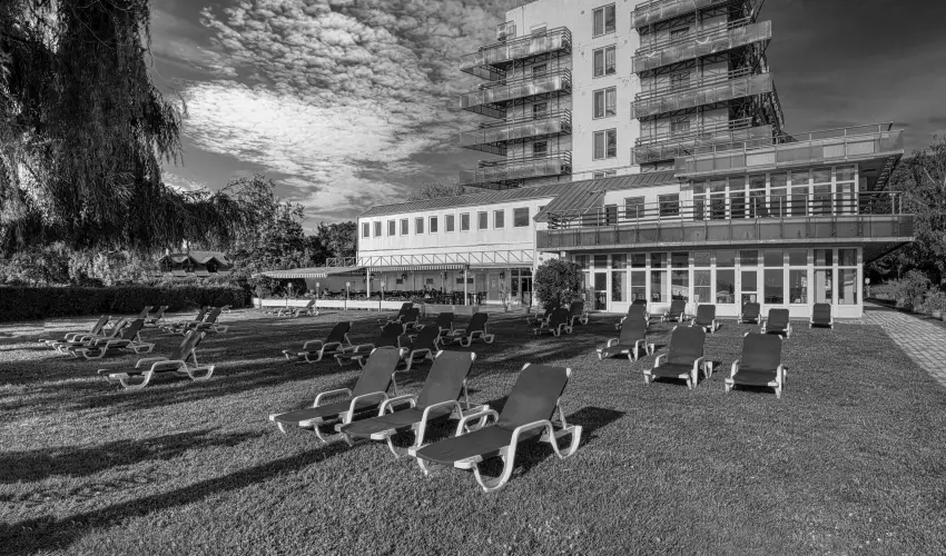 Vil�gos Hotel Balatonvil�gos