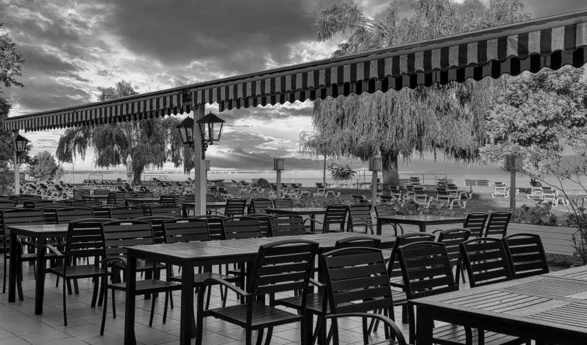 Vil�gos Hotel Balatonvil�gos