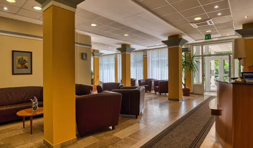 Vil�gos Hotel Balatonvil�gos