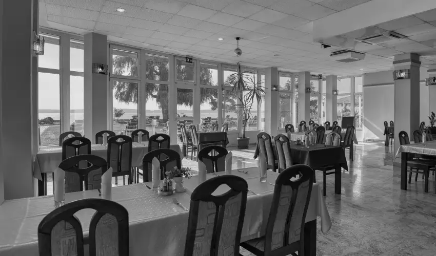 Vil�gos Hotel Balatonvil�gos