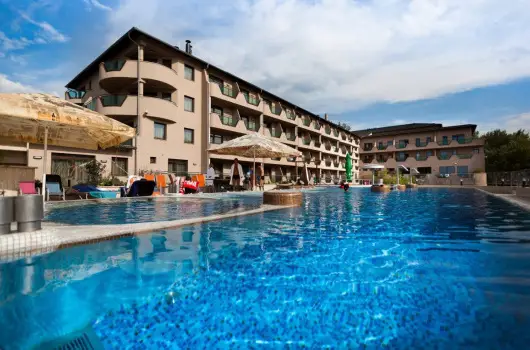 Hotel Wellamarin, Zamrdi, Balatonfred - 8 km