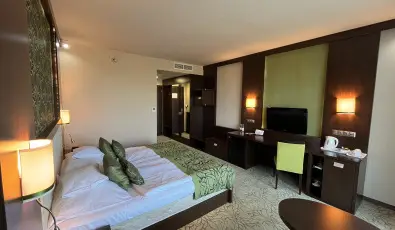 Hotel Wellamarin Zam�rdi